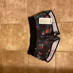Lululemon Run Speed Short